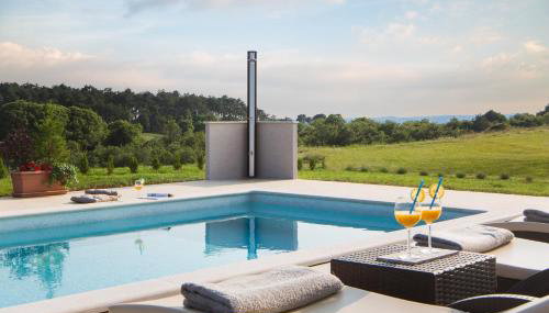 Modern Villa San Martino Heated Pool, Jacuzzi & Privacy - Foto 4, sunbed, Garden view