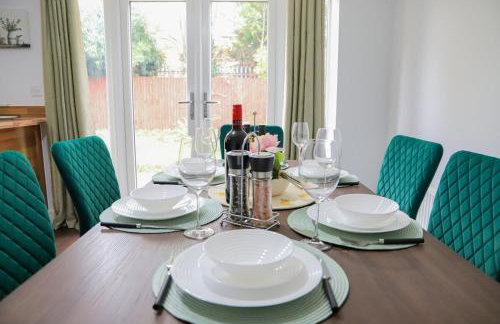 Group-Friendly 4-Bedroom-Guests 7-Ideal for Contractors Stay - Foto 13