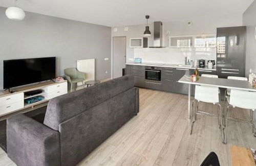 Confluence - Photo 6