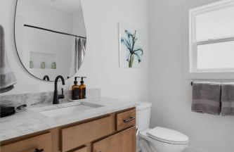 Urban Sophistication Mid Century - Farm Home - Foto 21