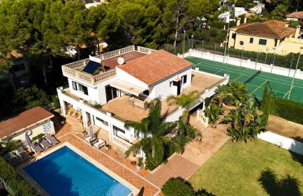 Villa Tesoro, Port Adriano, Sunny South West, Close to Beach, Large Pool, Tennis Court - Foto 58