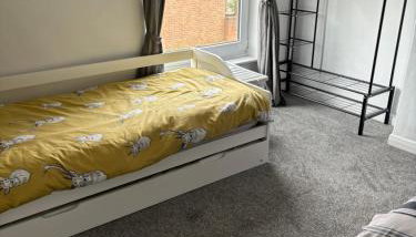 Little Manor - Photo 5