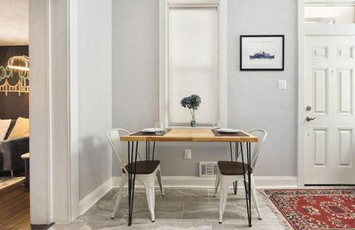 HostWise Stays - The Edmond - Bloomfield Apartment in a great location! - Foto 9