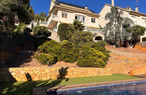 Sunny forest Villa near Barcelona - Foto 16