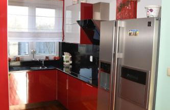 Dom z widokiem na jezioro i domek nad jeziorem - Foto 29