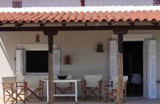 Vintage Beach House - Photo 2