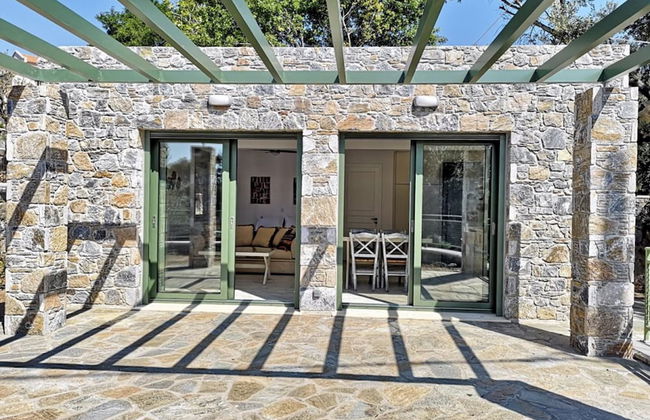 Ouzo Stone Studio - Photo 21