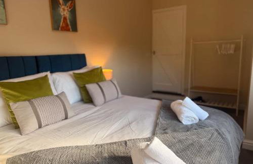 The Nook at Norton 1-Bed, Sleeps 4, Parking, WiFi, Contractors - Photo 3