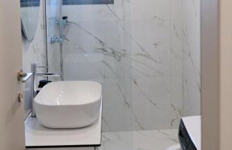 Poseidon 77B Luxury Residences - Photo 47