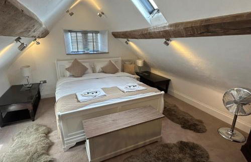 Farmhouse - Sleeps 6 - Near Alton Towers Peak Dist - Foto 10