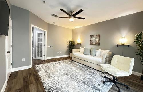 New 3BR w King Beds, Pool, Modern Elegance - Foto 22