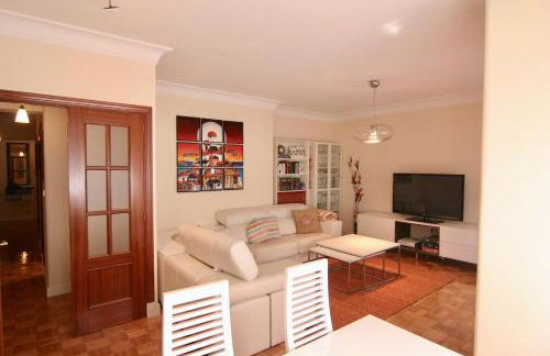 Cómodo y amplio apto en Camelias para cuatro - Foto 8