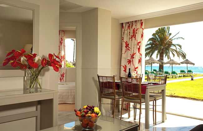 Ona Marinas de Nerja Spa Resort - Photo 14