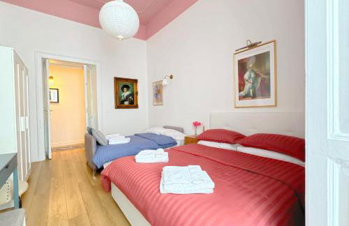 CARLO III Apartment - Napoli Centro - 3min aeroporto - Foto 6