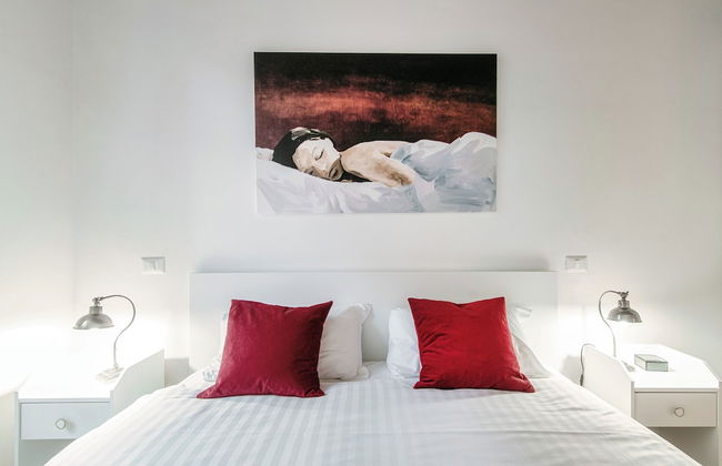 Pleasant Family Apt next to Lake Como - Photo 6