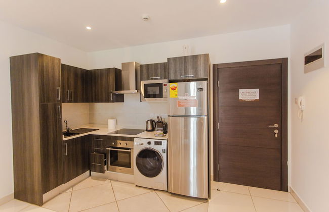 Accra Luxury Apartments at The Gardens - Photo 34