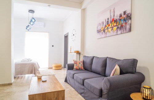 Entire, spacious, spotless apartment, in Ilioupoli, Greece - Foto 4