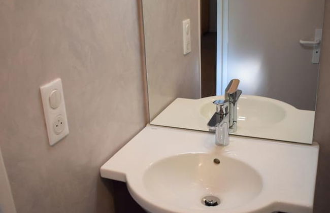 VVF Cantal Champs-sur-Tarentaine - Photo 23