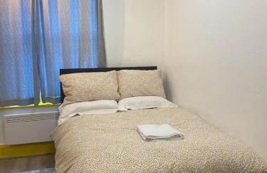 2 Guests Studio - 20 Minutes to Central London - Photo 4