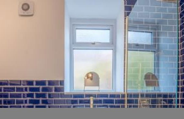 Host Stay Corner Cottage - Photo 12