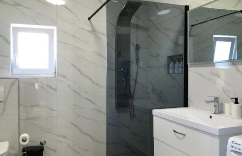 3 Bedroom Cozy Home In Sukosan - Foto 42