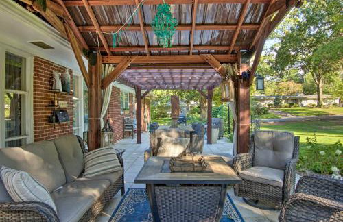 Charming Florence Getaway with Fireplace and Grill! - Foto 33