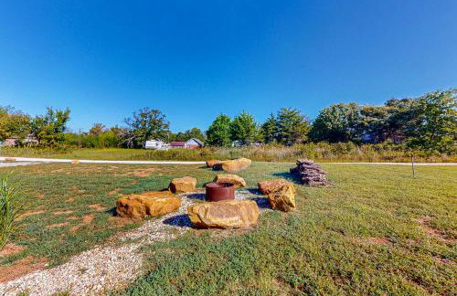 Steps to Lake Eufaula Home with Fire Pit and BBQ - Foto 3