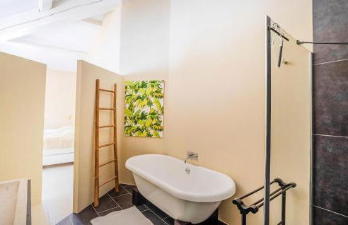 6 Bedroom Pet Friendly Home In Carcès - Foto 26