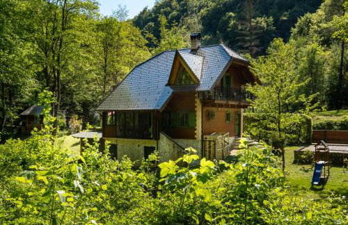 Kuća za odmor uz rijeku Slapnica, u Parku prirode Žumberak, finska sauna i jacuzzi - Foto 2