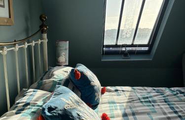 Central Plymouth Sea View Penthouse Apartment with Secure Parking - Foto 27