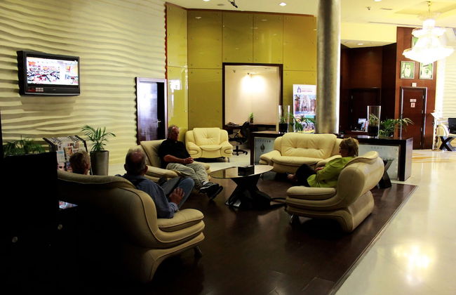 Tulip Creek Hotel Apartments - Photo 5