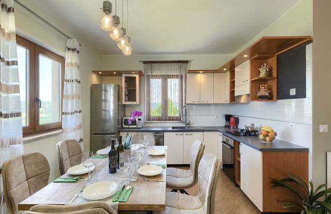 Montebello - Photo 17