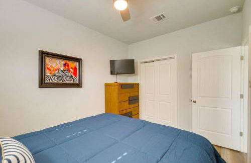 South Houston Townhome with Patio & Gas Grill - Foto 6