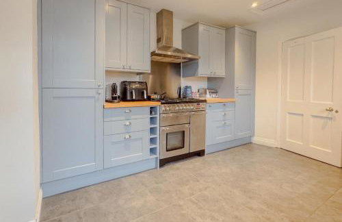 Charming Kenton Cottage - Foto 23