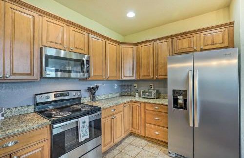 Getaway Chalet in Mars Hill with Hot Tub and Views! - Foto 9