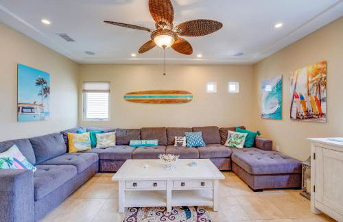 Stunning Ocean View Home w Rooftop Terrace, Firepit, Fast Wifi, AC & Parking! - Foto 10