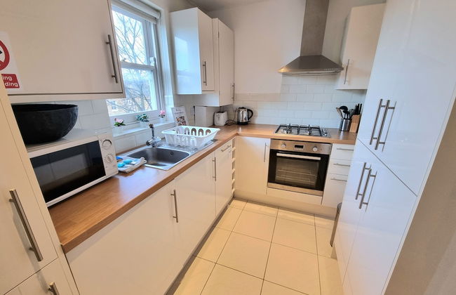 Urban Stay Oxford Gardens Apartments - Photo 23