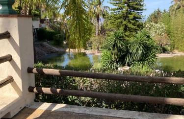 Garden View Apartment - Photo 2