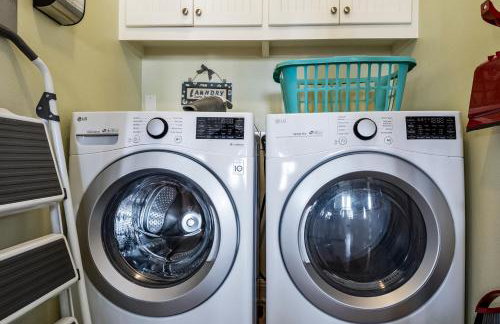 3BR - Amazing Game Room, Steps to Beach, Firepit - Foto 44