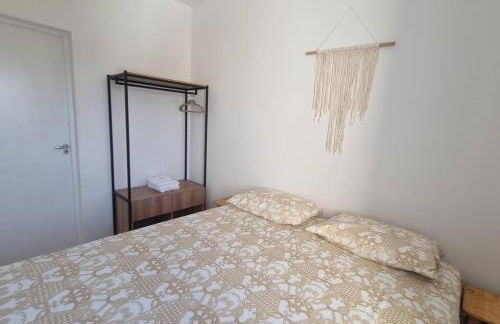 Apto completo com 02 quartos climatizados, estacionamento e portaria 24 horas, próximo ao Aeroporto! - Foto 15