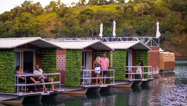 Coin salon dans le hall