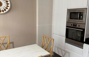 Apartamento centro de Foz con piscina - Foto 20