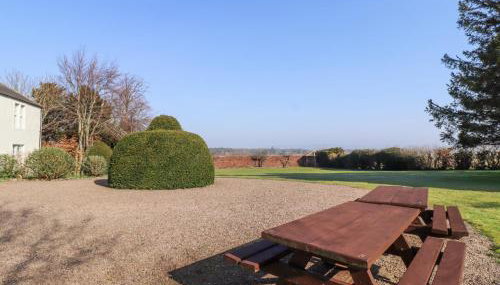 Cheviot Manor - Foto 5