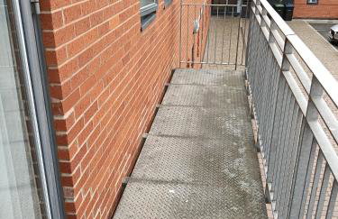 ParkCentral Birmingham City Centre - near Chinatown - private gated free parking - Photo 32