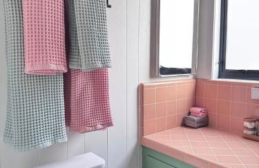 A-Frame with Carousel Fireplace - Foto 36