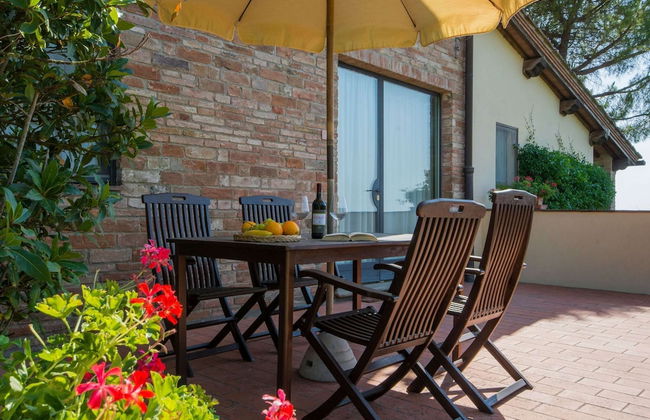 Farmhouse in Chianti With Pool and Terrace - Foto 8