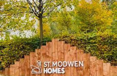 Stylish 3 Bed Semi Trentham Stoke on Trent - Foto 27