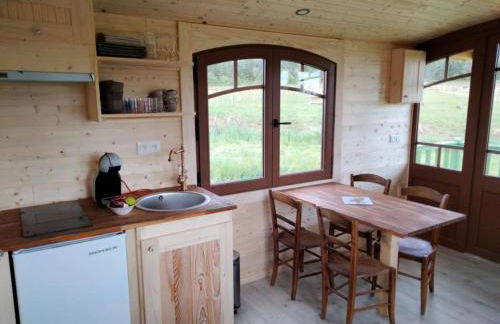 Séjour pittoresque en roulotte équipée - FR-1-410-455 - Photo 6