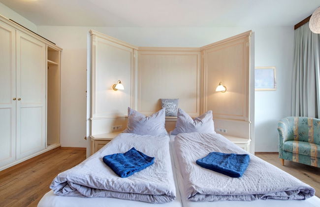 Cosy Holiday Home in bad Goisern With Balcony - Foto 3