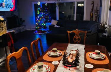 Hot Tub Stunning Mountain Views 2 kitchens 4 bedroom 2 bathroom - Foto 5